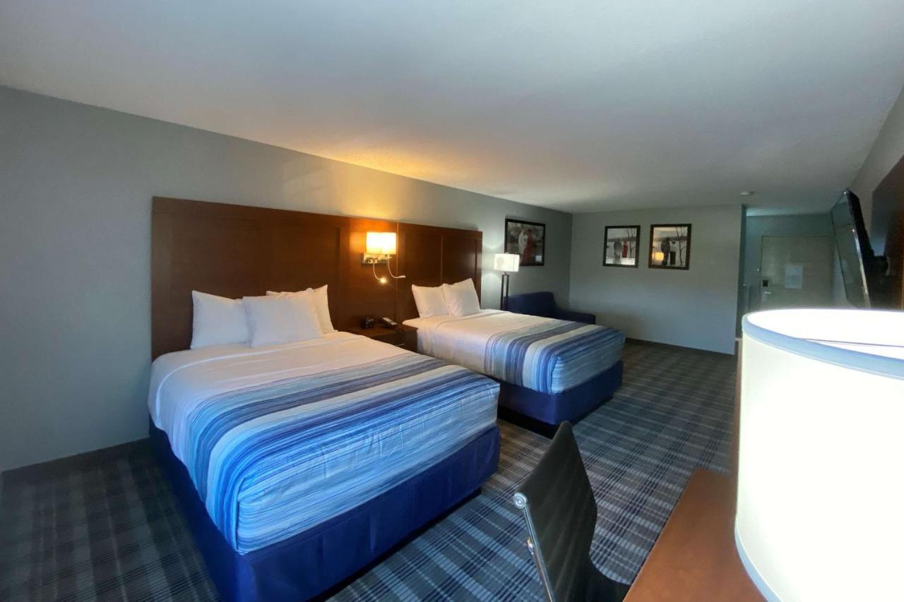 Americinn By Wyndham Williamsburg Exterior photo