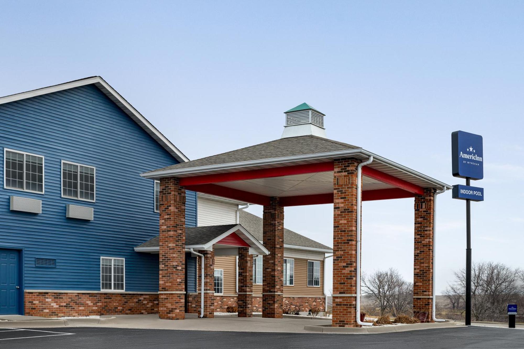 Americinn By Wyndham Williamsburg Exterior photo
